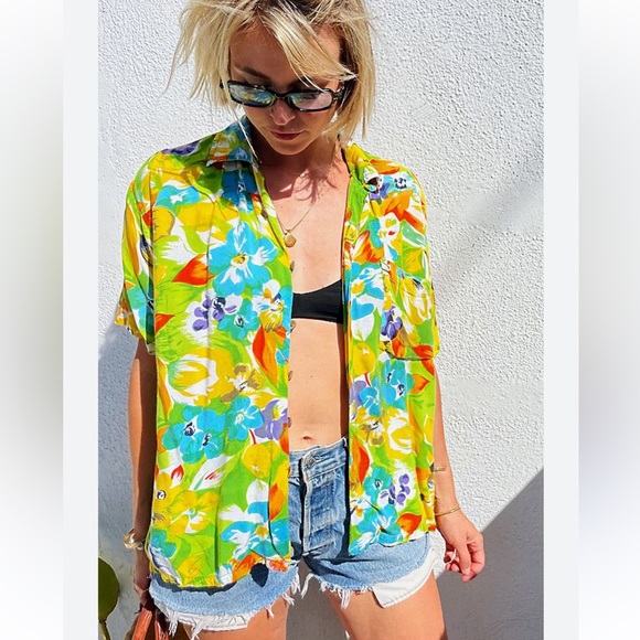 Vintage Sun Surf Hawaii Floral Bright Hawaiian Print Shirt - Picture 5 of 5